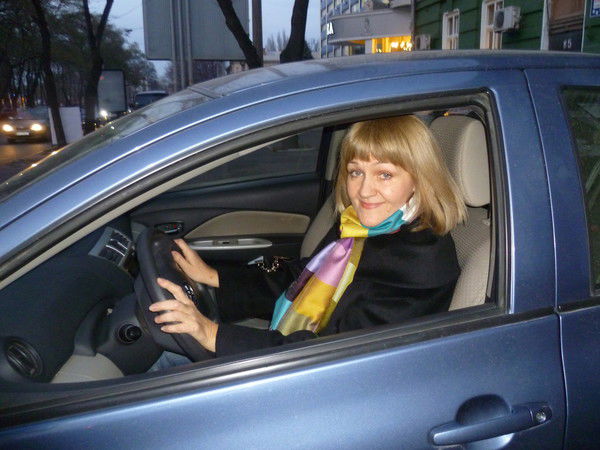 Лариса Одинокова