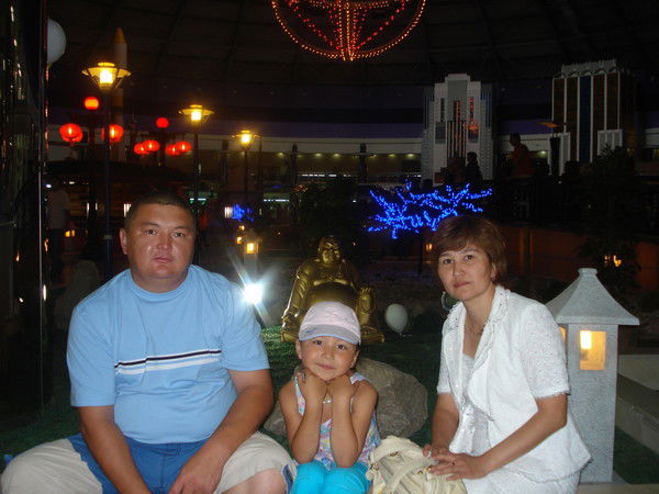 Анар Мукатова