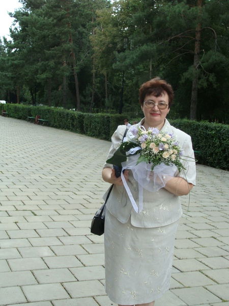 Елена Бекасова