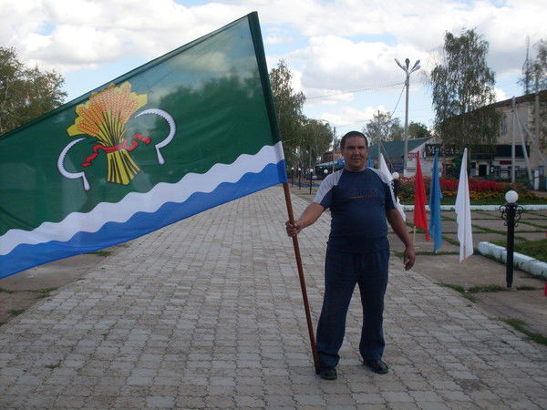 Азат Батырханов