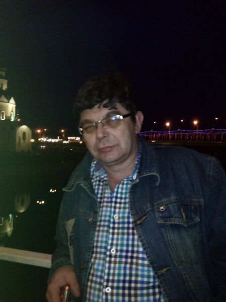 Александр Непочатов