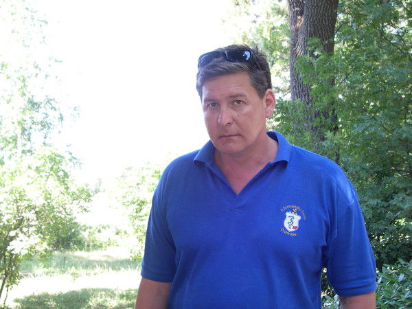 Юрий Петров