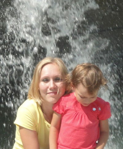 Ксения Абушова