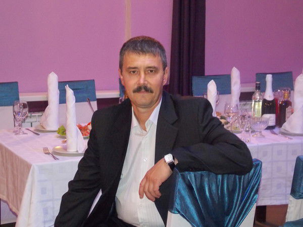 Александр Дементьев