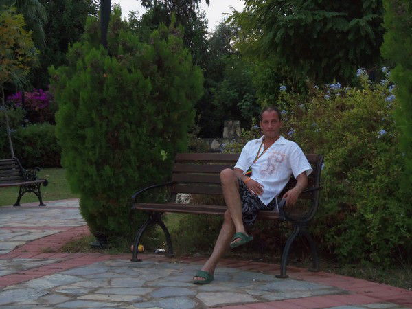 Антон Смирнов