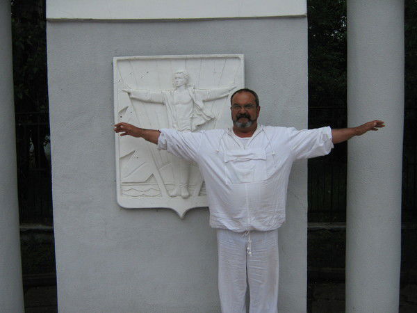 Александр Логинов