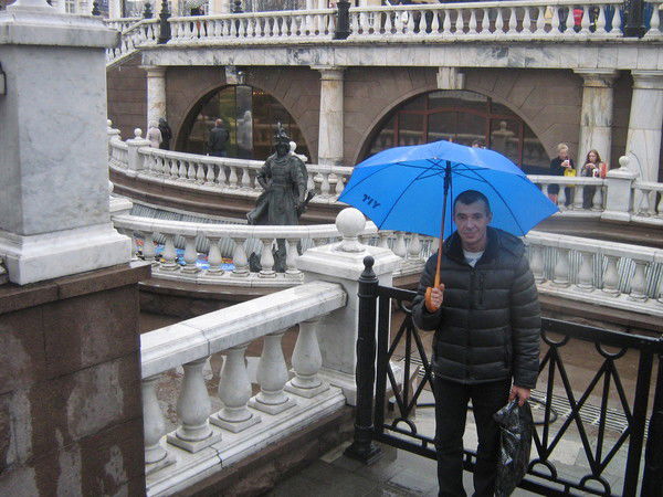 Рустам Закиров