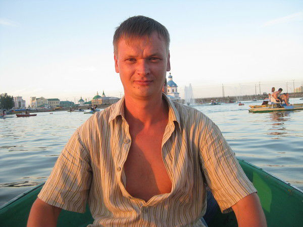 Дмитрий Власов