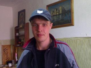 Владимир Антонов