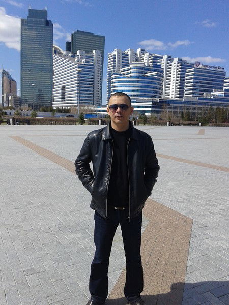 Роман Садыров