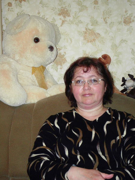 Елена Енисеева