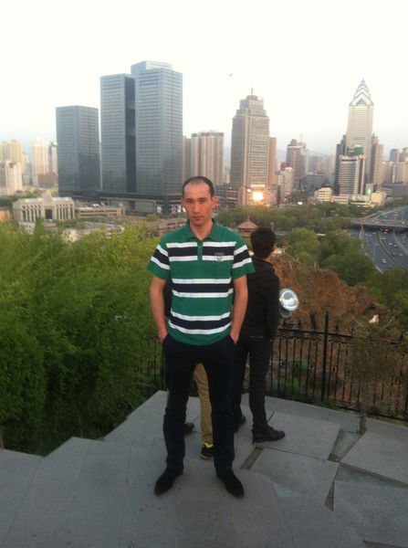 Бахыт Дауытбеков