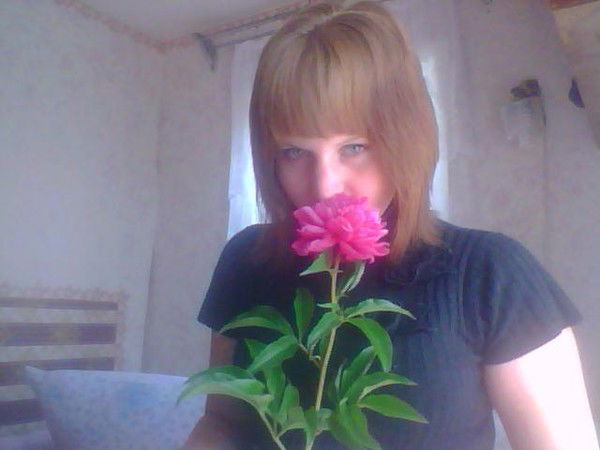 Анюта Назарова