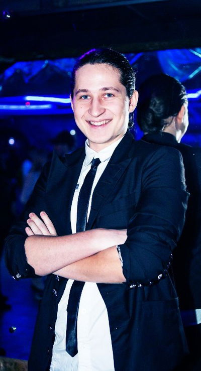 Владимир Ломоносов