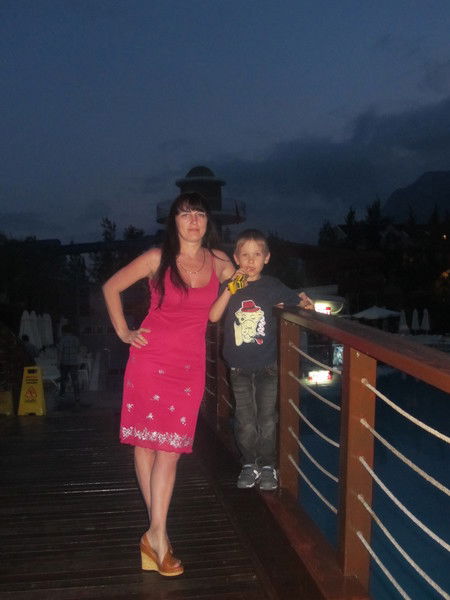 Елена Недова