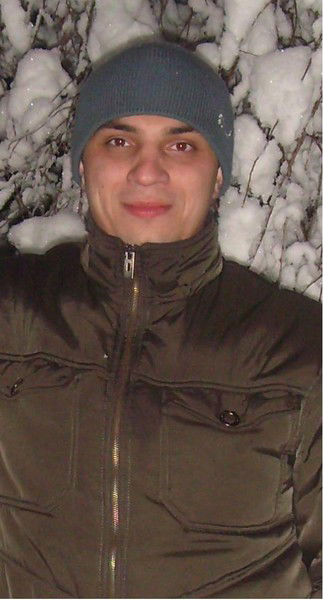 Виталий Макаров