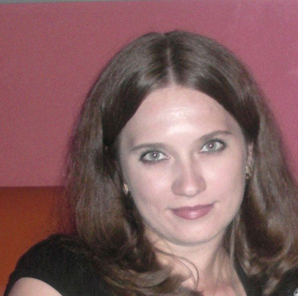 Анна Титова