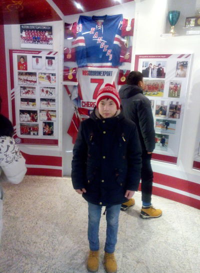 Толя Жусупов