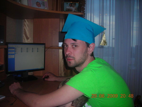 Андрей Зиновьев