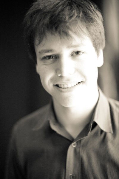 Александр Хуснеев