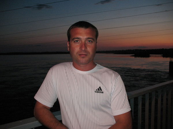 Виталий Чернышов