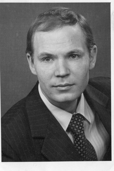 Николай Нелюбин