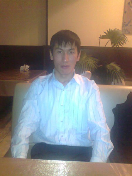 Еркебулан (-) (-)