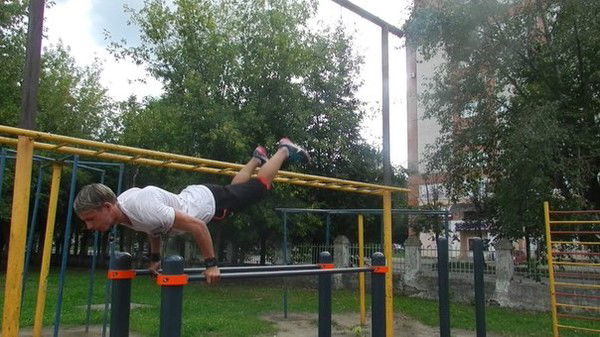 Александр Тельнихин