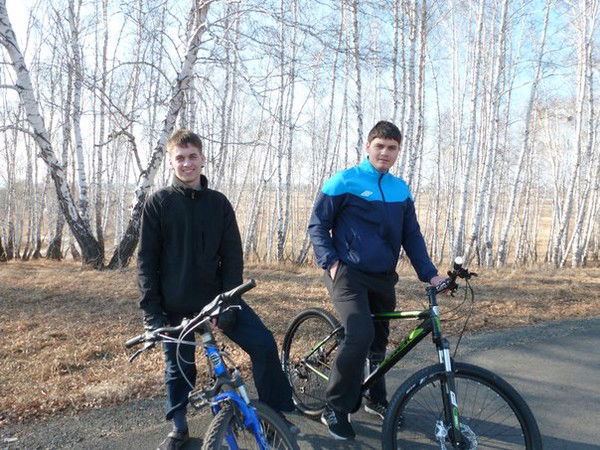 Никита Попов