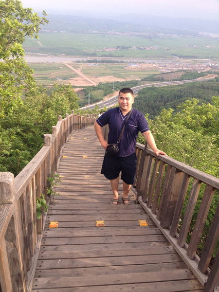 Арман Жакенов