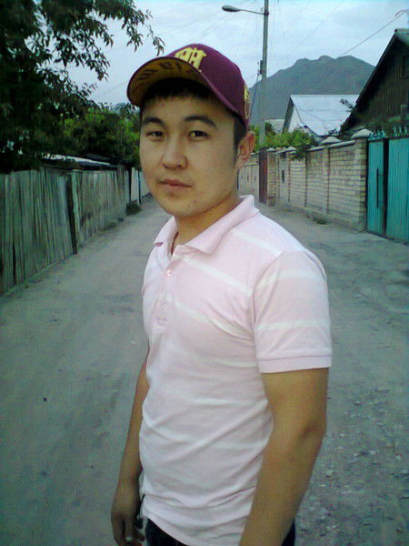 Асылбек Нарботоев