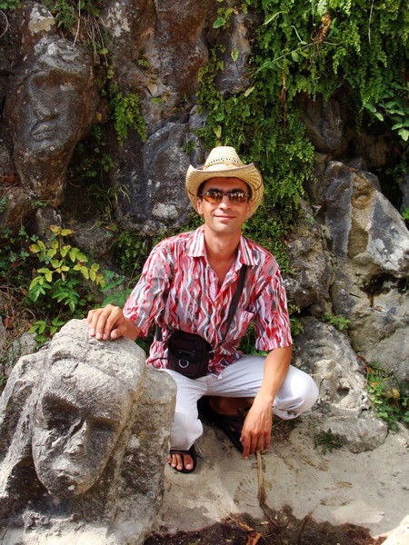 Антон Дудин