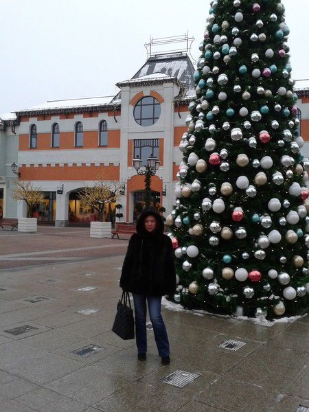 Лариса Савина