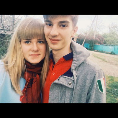 Вика Захарова