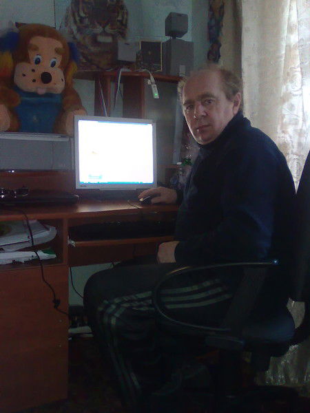 Владимир Бобровский