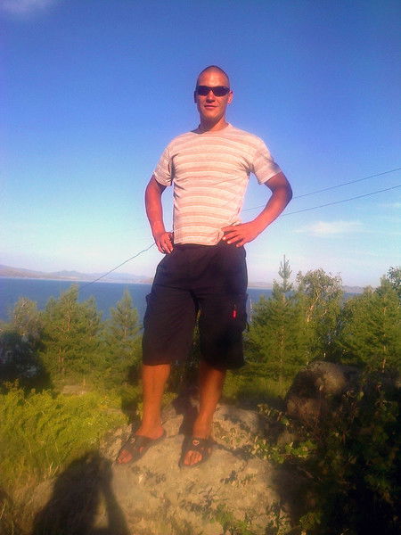 Николай Безбородов