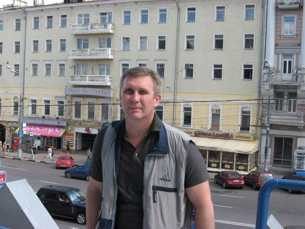 Игорь Кузнецов