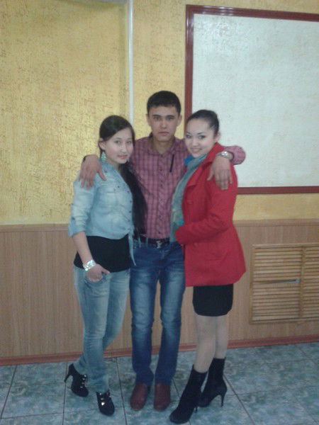 Сакен Aрыстанбеков...