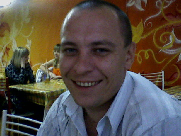 Артем Мостовщиков