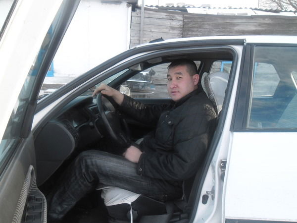 Nazarbay Makhambetov