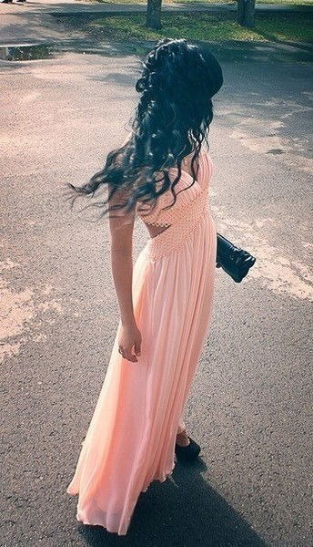 Каря Наумова