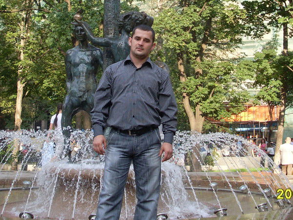 Эрнес Ненмасов