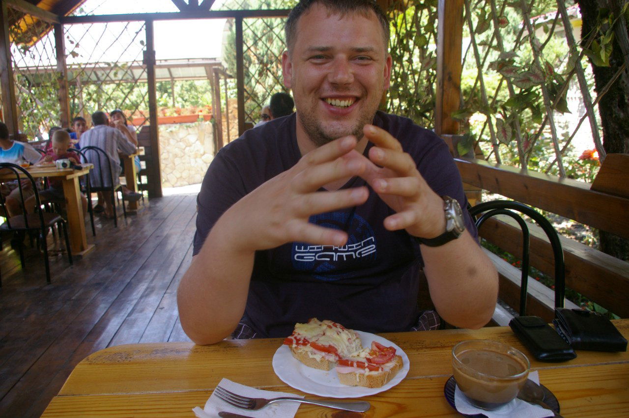 Николай Иванов