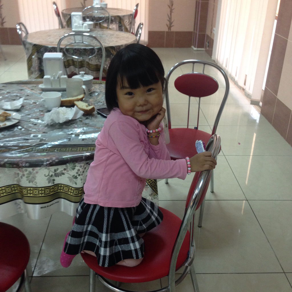 Азиза Срождинова