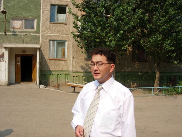 Женис Будиев