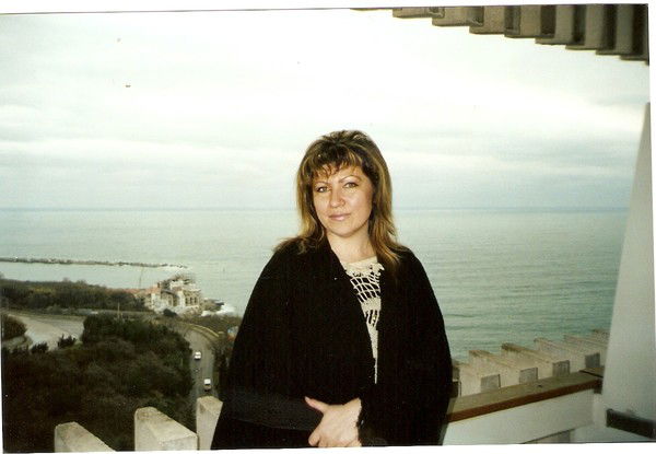 Галина Белогур