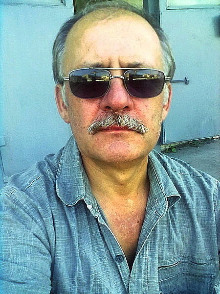 Юрий Девятоов