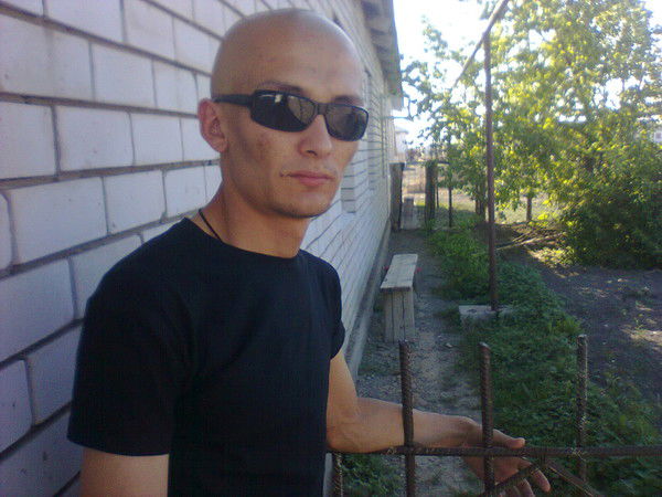 Азат Каналиев