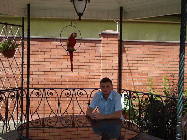 Антон Белявский