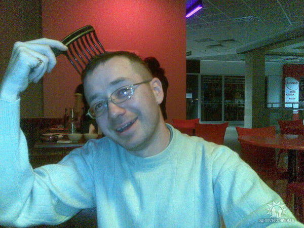 Артем Поликарпов